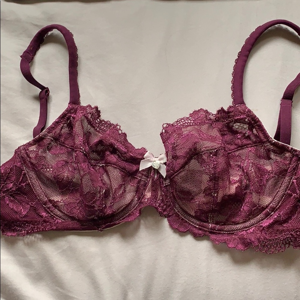 NWOT purple Victoria’s Secret bra